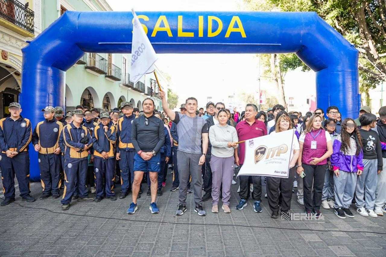 PARTICIPA ALFONSO SÁNCHEZ GARCÍA EN LA CAMINATA “PURA VIDA”