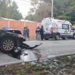 POLICÍA Y PROTECCIÓN CIVIL MUNICIPAL DE TLAXCALA ATIENDEN PERCANCE VIAL EN LA LOMA XICOHTÉNCATL