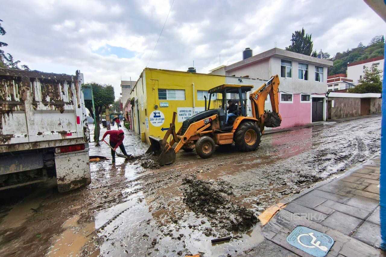 SIN AFECTACIONES GRAVES GRACIAS A TRABAJO PREVENTIVO, GOBIERNO MUNICIPAL DE TLAXCALA RESPONDE A LLUVIA ESTE LUNES