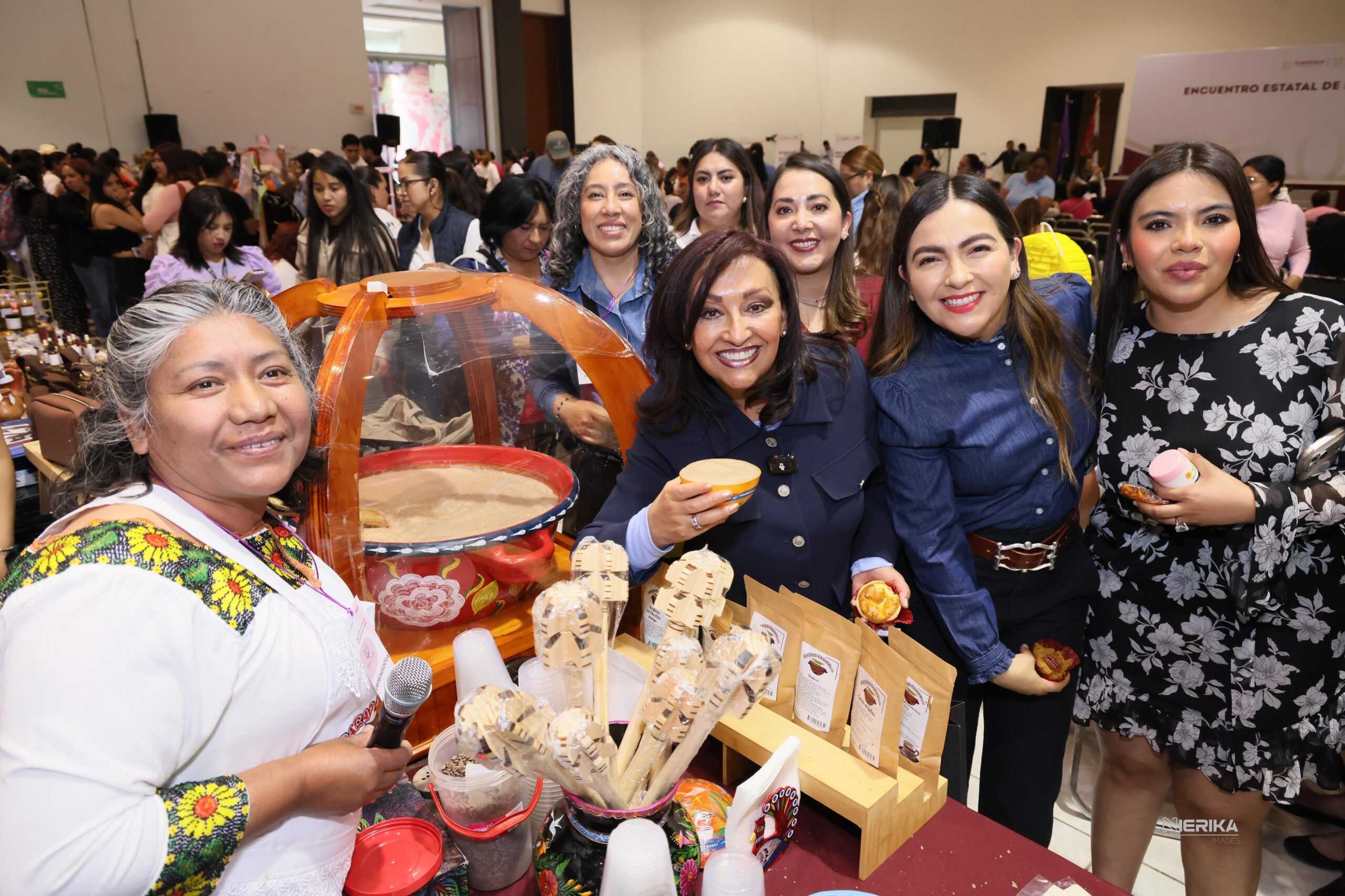 65% DE PROGRAMAS ESTATALES ESTÁN ORIENTADOS A MUJERES: GOBERNADORA