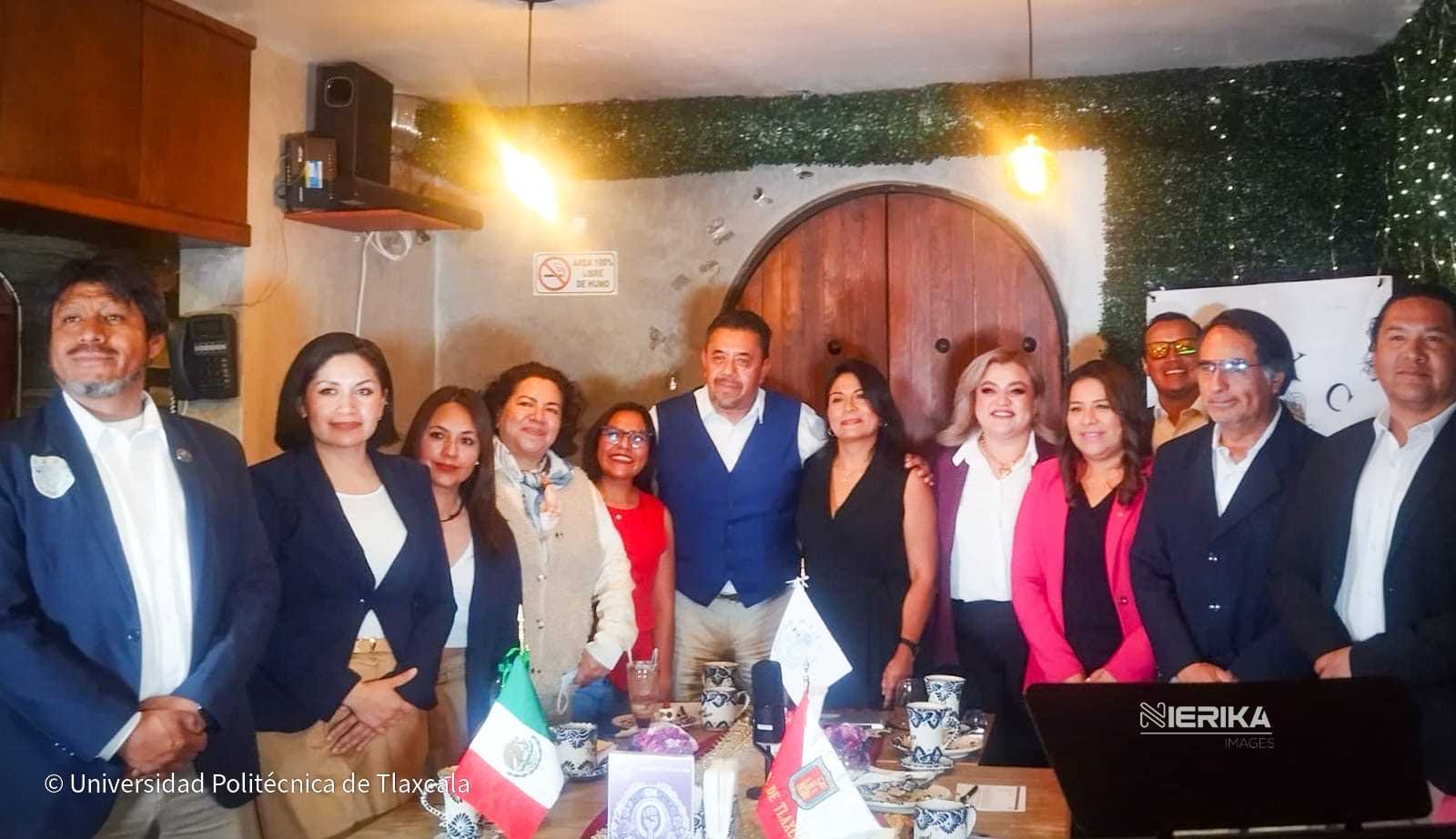 UPTLAX LLEVA LA VOZ DE LAS MUJERES A ESPACIO DE REFLEXIÓN POR EL 8M