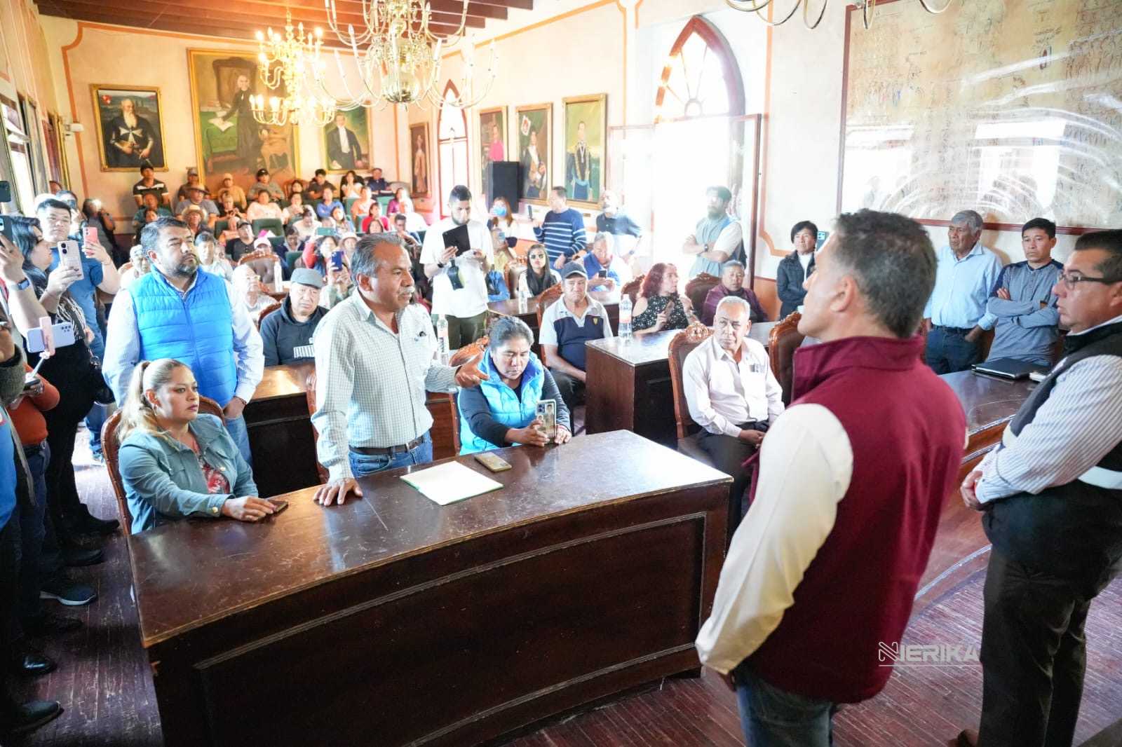 ALCALDE ALFONSO SÁNCHEZ GARCÍA ATIENDE A VECINAS Y VECINOS DE LA COMUNIDAD DE ACUITLAPILCO