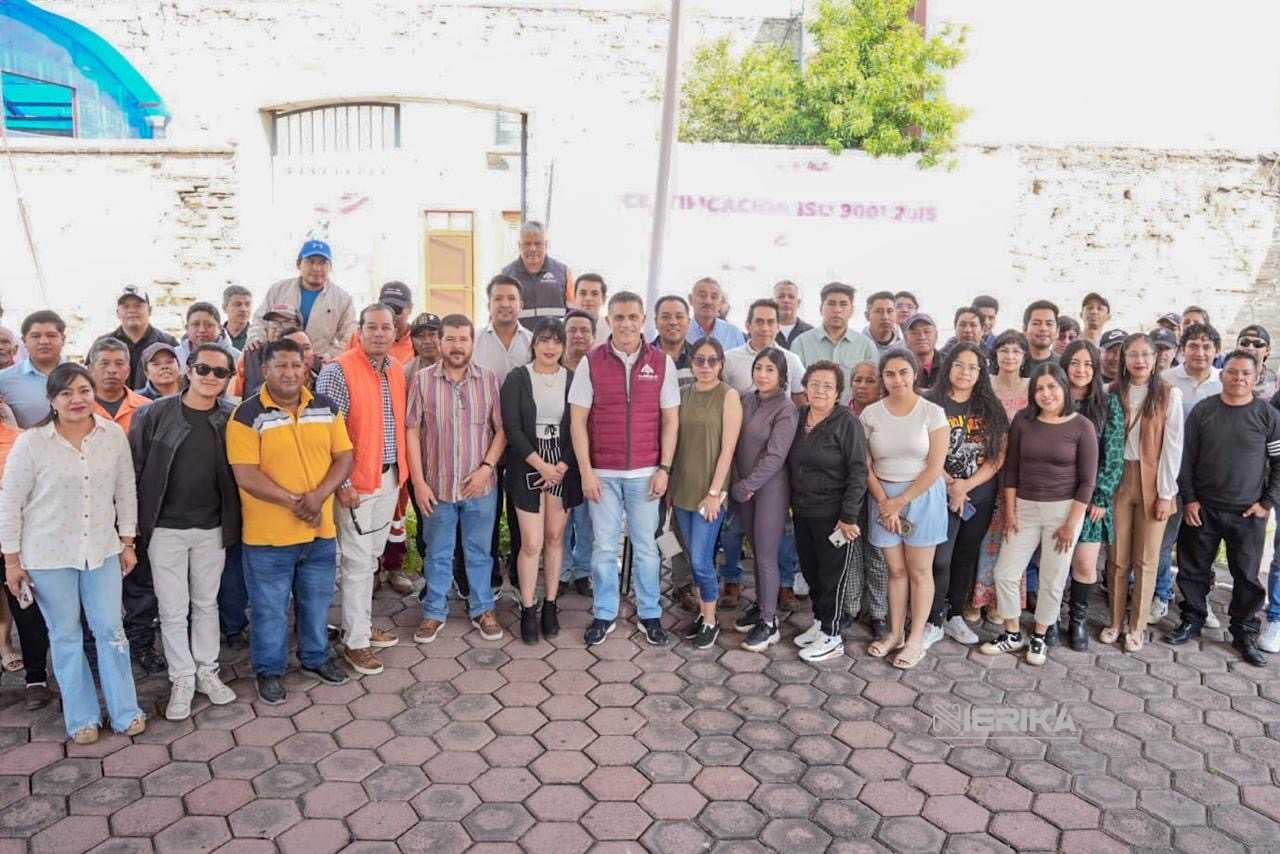 Alfonso Sánchez García encabezó el festejo en honor a las y los trabajadores de la construcción del Ayuntamiento de Tlaxcala