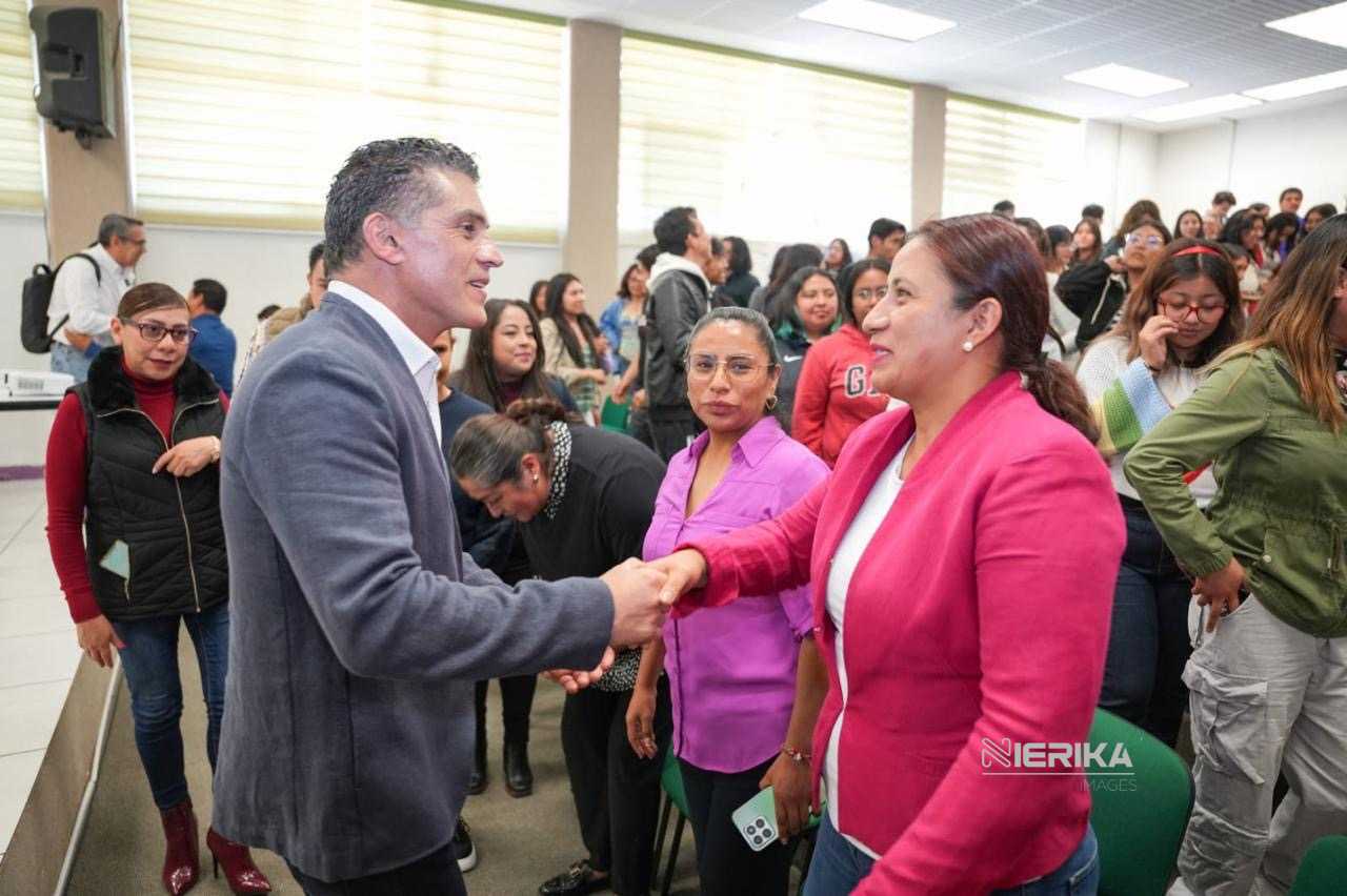 GOBERNANZA MUNICIPAL DESDE TERRITORIO: ALFONSO SÁNCHEZ GARCÍA COMPARTE VISIÓN MUNICIPAL CON ESTUDIANTES
