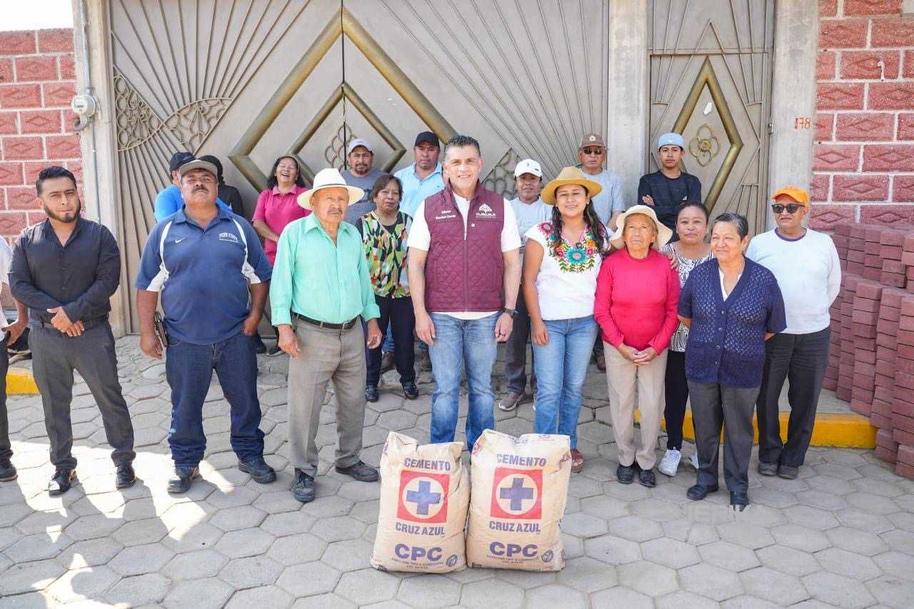 AGRADECEN VECINOS DE ATLAHAPA SEGUNDA VISITA DEL ALCALDE ALFONSO SÁNCHEZ GARCÍA PARA LLEVARLES BENEFICIOS