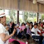 Ana Lilia Rivera continúa promoviendo la unidad y la defensa de la soberanía nacional en asambleas informativas