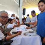 ENTREGAN TARJETAS DE PENSIÓN A PERSONAS CON DISCAPACIDAD; TLAXCALA HA INVERTIDO 350 MDP.