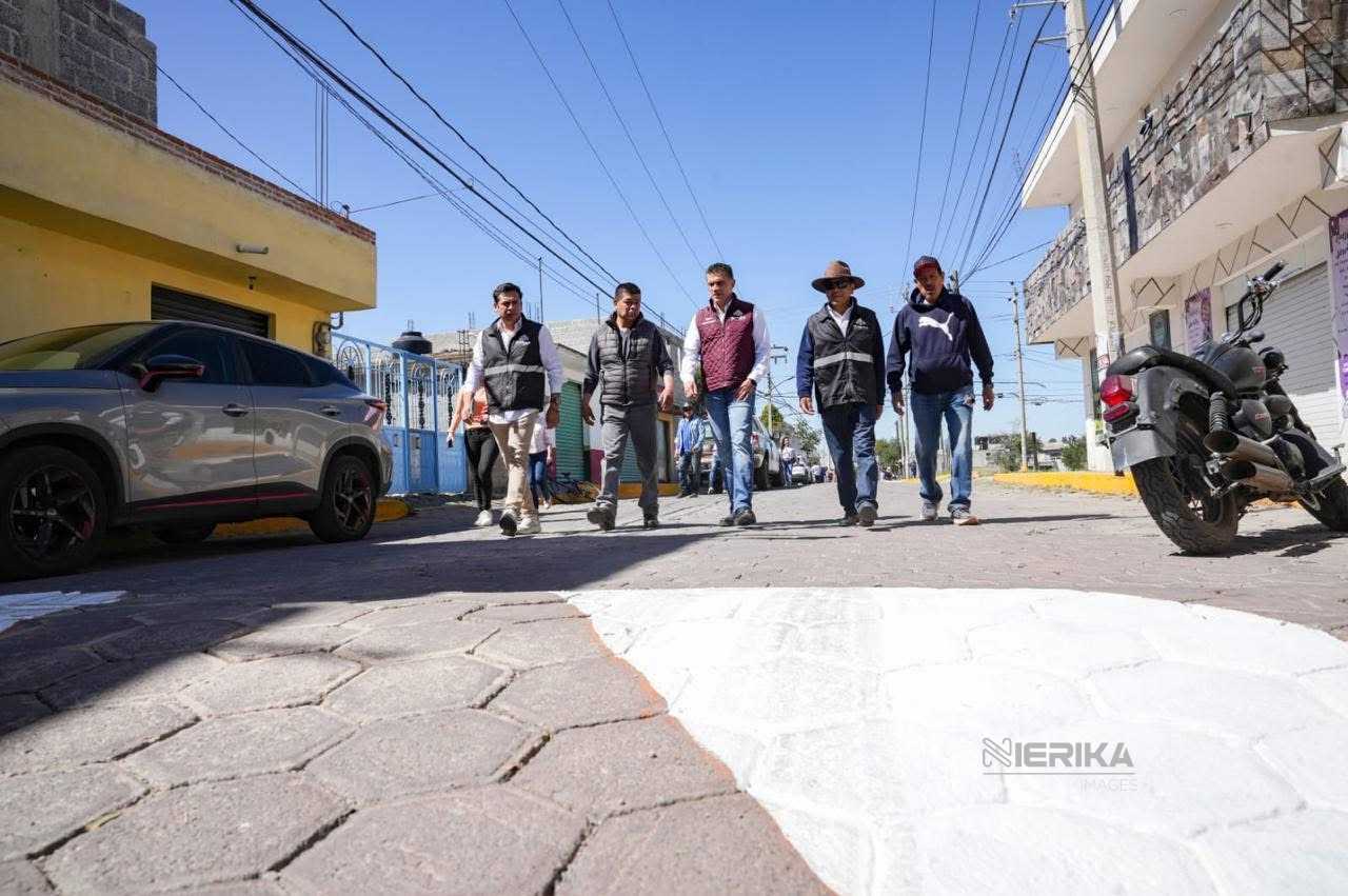 CON TRABAJO EN TERRITORIO GOBIERNO DE ALFONSO SÁNCHEZ RESCATA CALLES DE IXTULCO