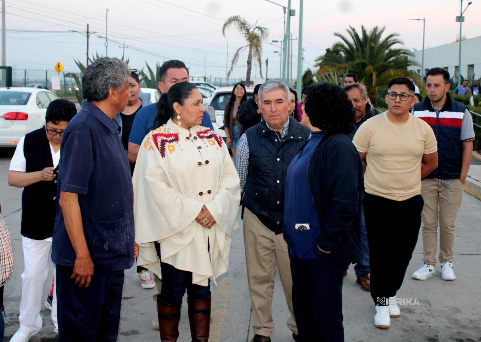 Con donación de luminarias, Ana Lilia Rivera refuerza la seguridad en el Hospital de Calpulalpan