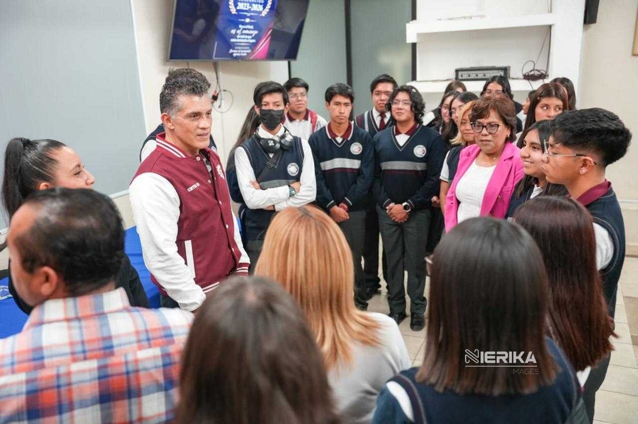 “LA PREVENCIÓN COMIENZA ESCUCHANDO, ORIENTANDO Y ACOMPAÑANDO A LAS Y LOS JÓVENES”: ALFONSO SÁNCHEZ