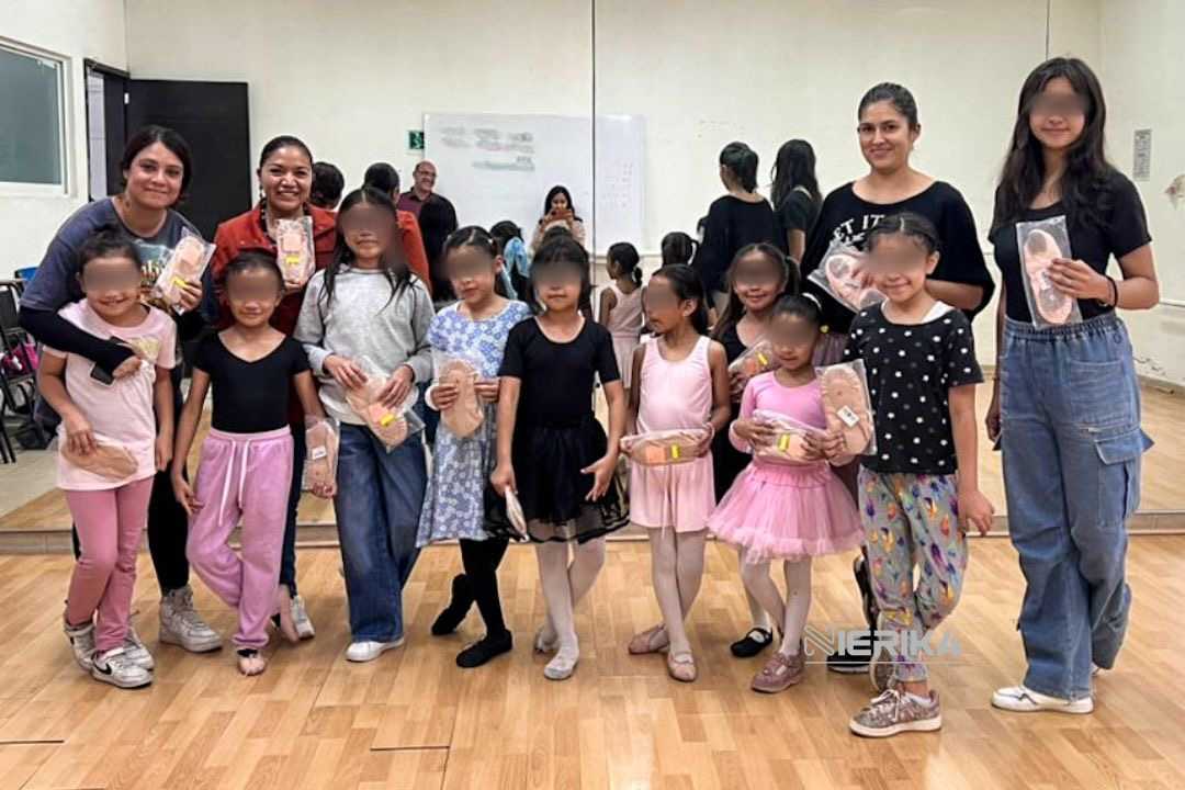 ENTREGA GOBIERNO DE ALFONSO SÁNCHEZ GARCÍA ZAPATILLAS DE BALLET A TALENTOS DE LA CAPITAL