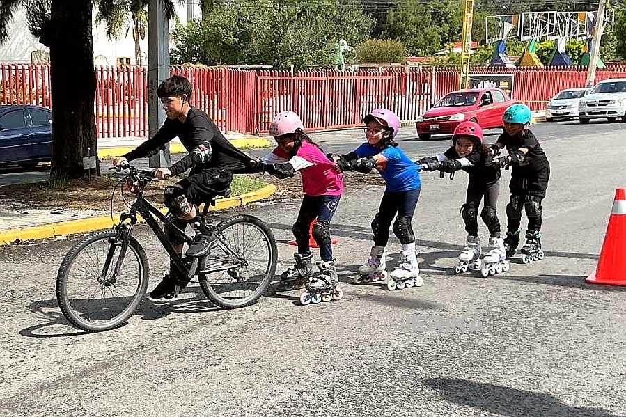 FAMILIAS CONVIVEN Y SE EJERCITAN CON SEGURIDAD Y ALEGRÍA EN EL REGRESO DE “MUÉVETE TLAXCALA”