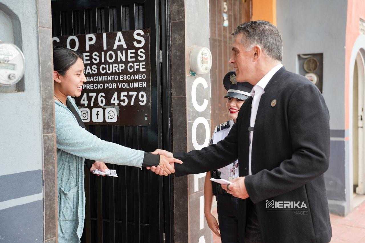 ALFONSO SÁNCHEZ GARCÍA FORTALECE LA SEGURIDAD CON RECORRIDOS DE PROXIMIDAD Y DIÁLOGO DIRECTO CON COMERCIANTES