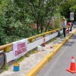 Brigadas de “Más Territorio” atienden afectaciones por lluvias en Ixtulco y balizan puente La Garita