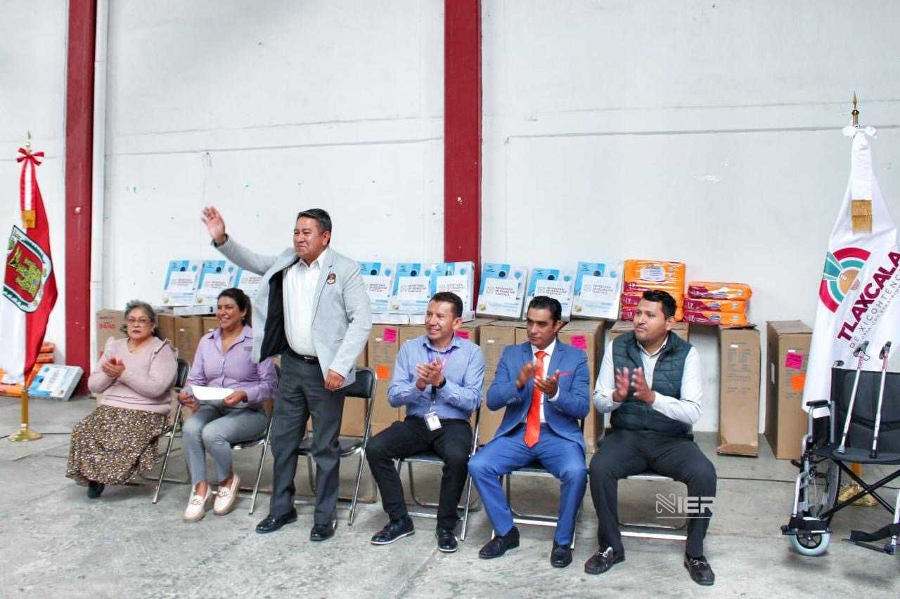ENTREGAN AYUNTAMIENTO DE TLAXCALA Y LA SECRETARÍA DE BIENESTAR 53 APOYOS FUNCIONALES A ADULTOS MAYORES