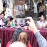 EL MERCADO DE ARTESANOS DE LA CAPITAL LANZA «VERANO MÁGICO» CON TALLERES Y PROMOCIÓN CULTURAL