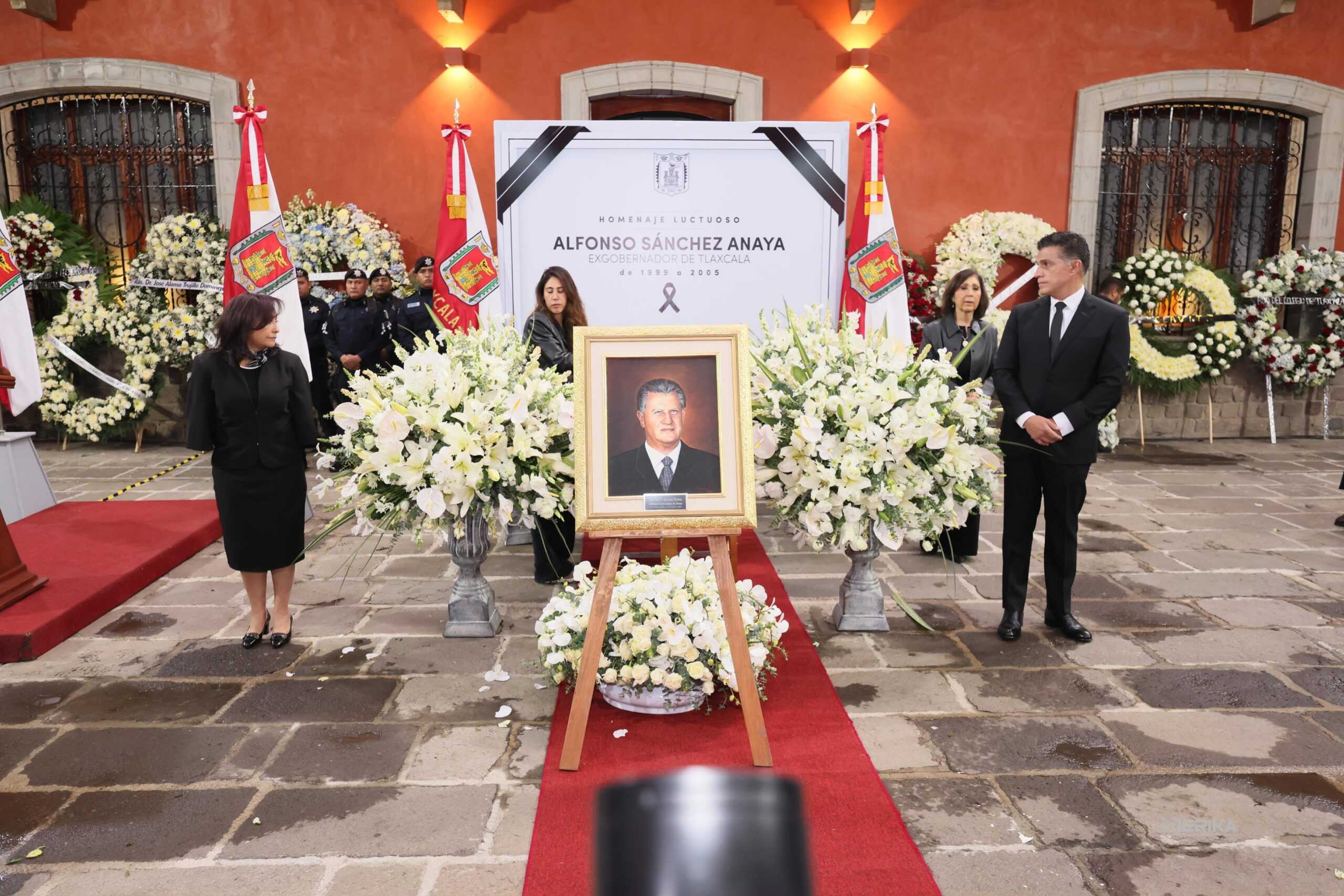 RINDE GOBIERNO ESTATAL HOMENAJE LUCTUSO AL EXGOBERNADOR ALFONSO SÁNCHEZ ANAYA