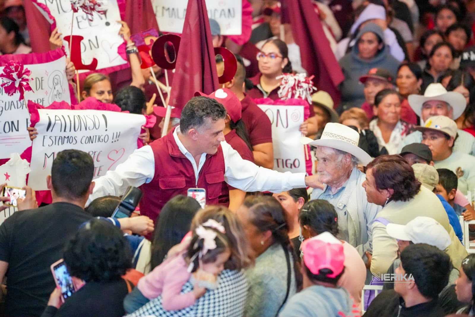 Cada vez más tlaxcaltecas con Alfonso Sánchez en defensa de la transformación