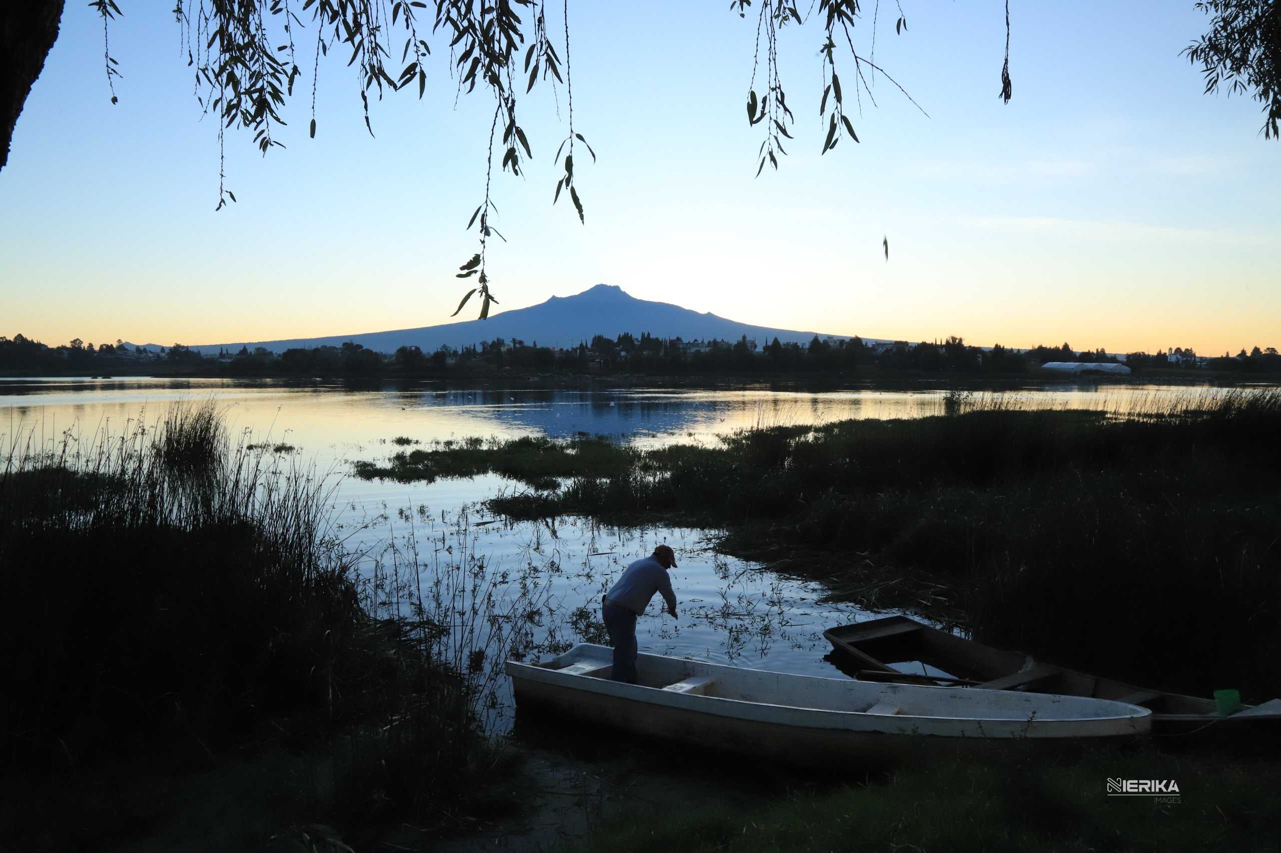 GOBIERNO ESTATAL ACTÚA CONFORME A SUS ATRIBUCIONES EN LA RECUPERACIÓN DE LA LAGUNA DE ACUITLAPILCO
