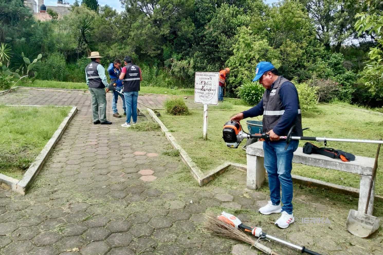 Brigadas de “Más Territorio” inician faena en Parque de los Abuelos, reparan guarnición en Centro Histórico y trabajan en San Gabriel Cuauhtla