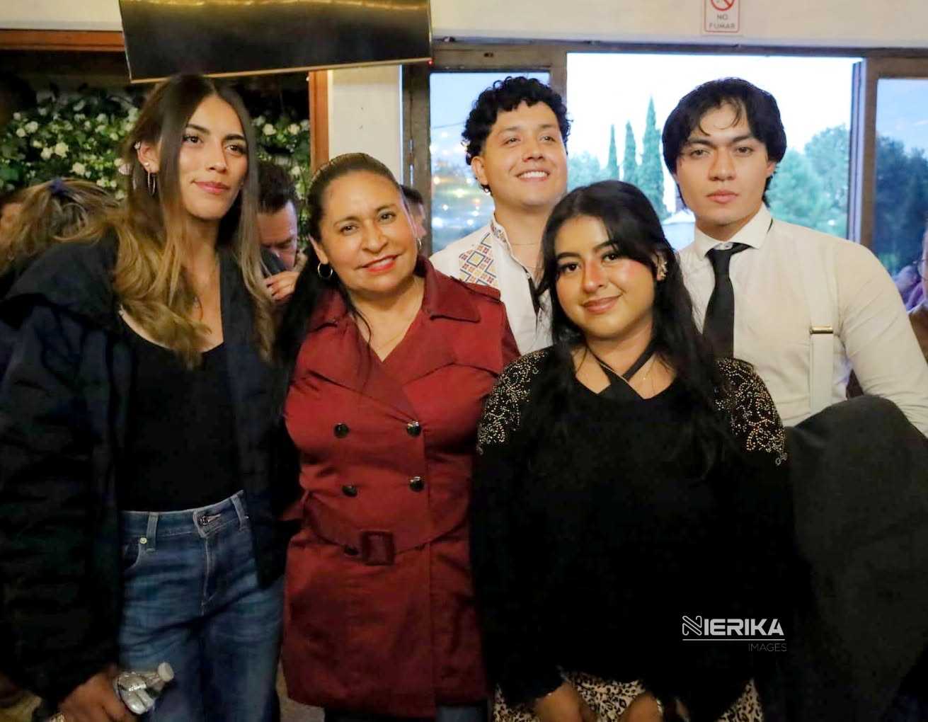 El respaldo ciudadano fortalece a Ana Lilia Rivera frente a la guerra sucia