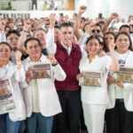 Más de mil tlaxcaltecas del sector salud se reúnen con Alfonso Sánchez en respaldo a la transformación