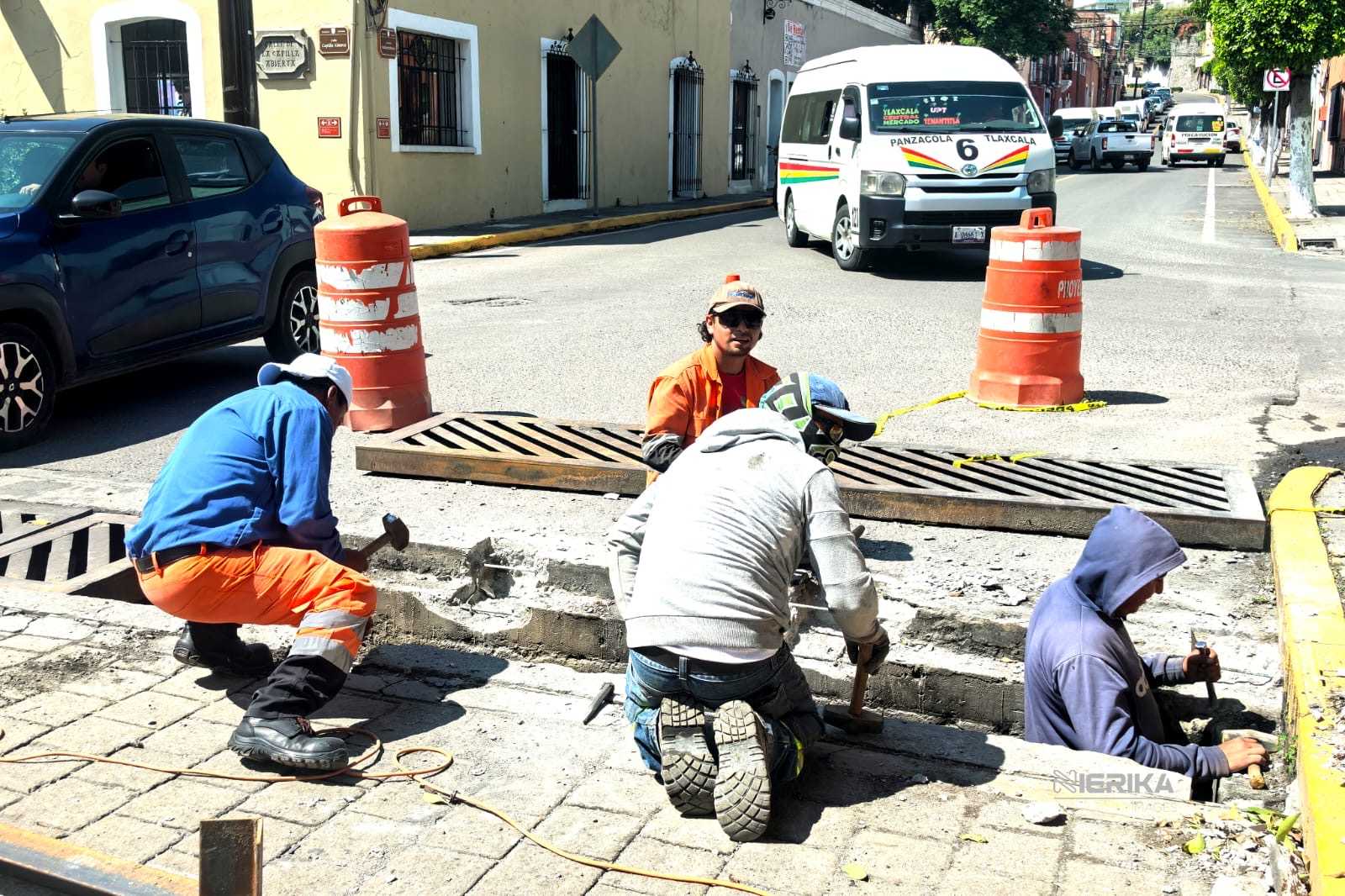 AYUNTAMIENTO DE TLAXCALA MEJORA EL DESAGÜE PLUVIAL EN LA AVENIDA INDEPENDENCIA