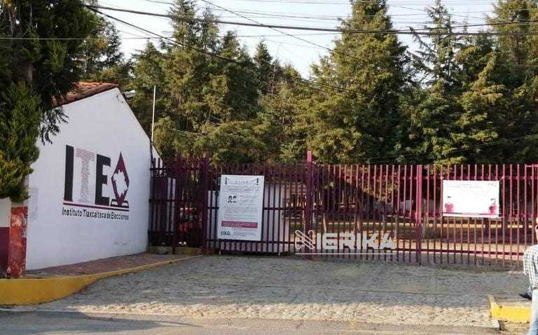 Pese a saber que ya estaban borradas, ITE ordena retirar 85 bardas a Ana Lilia Rivera