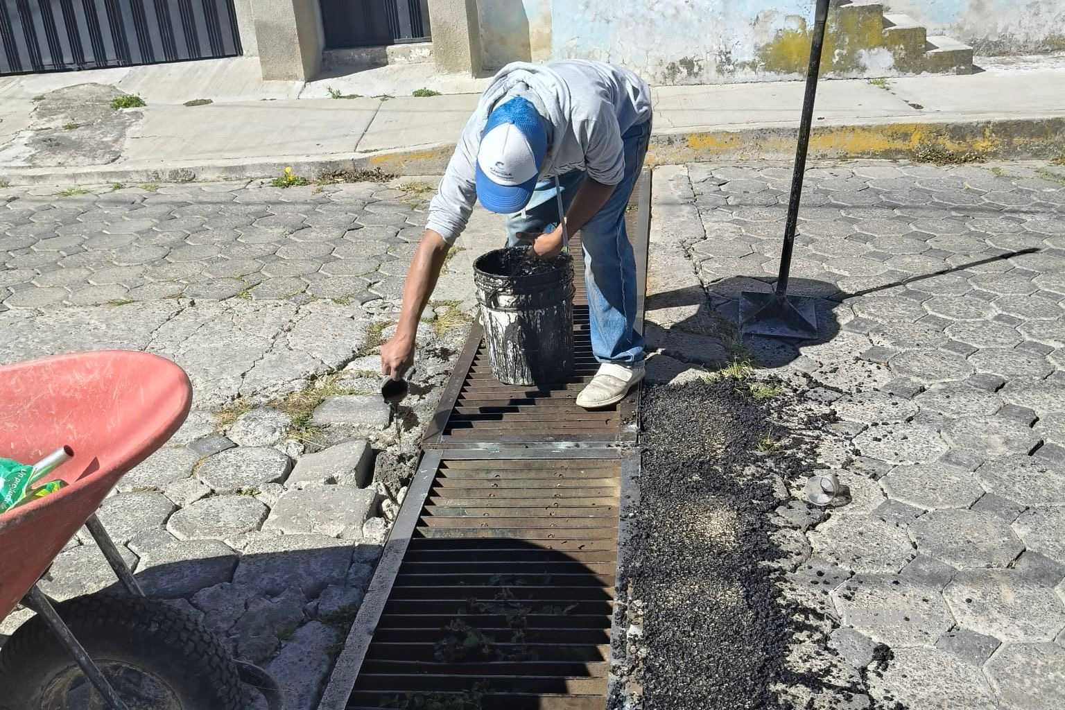 Brigadas de Más Territorio atienden vialidades y espacios públicos en Ocotlán, San Gabriel Cuauhtla y Miraflores