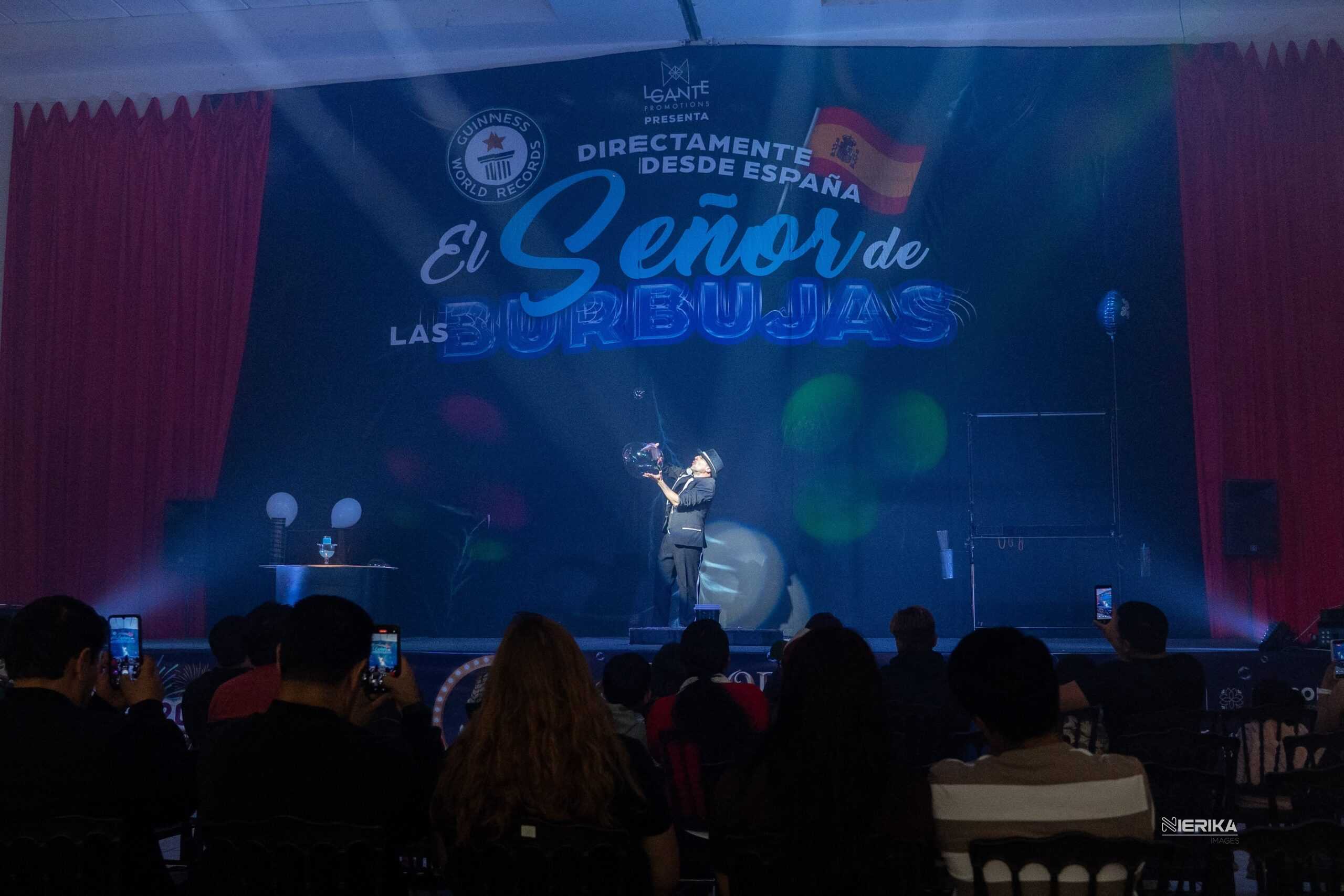 ÉXITO TOTAL: «EL SEÑOR DE LAS BURBUJAS» CONQUISTA A MILES DE FAMILIAS EN «TLAXCALA, LA FERIA DE FERIAS 2026»